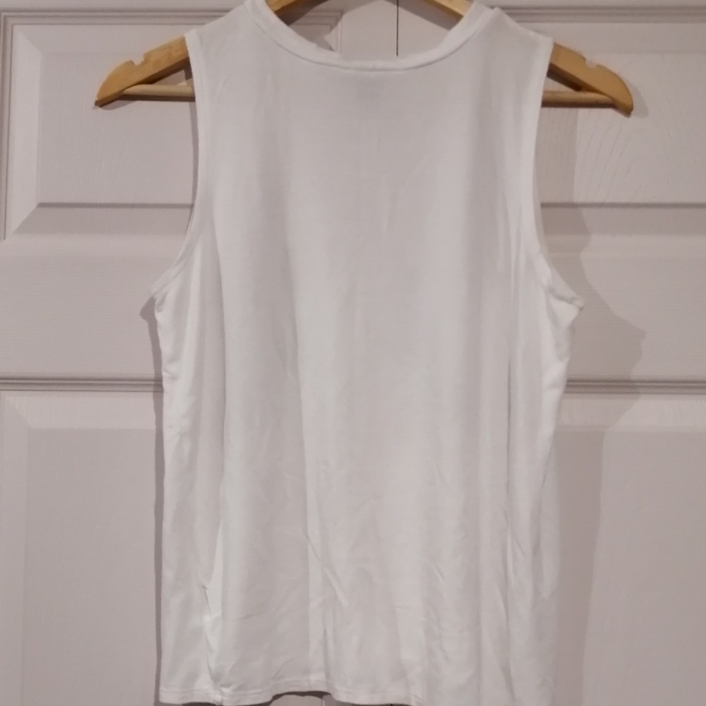 SWS Choker Neck Deep V Roses Tee - Picture 3 of 4